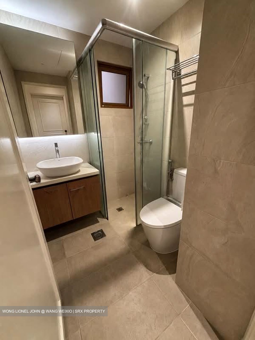 High Oak Condominium (D21), Condominium #565139791